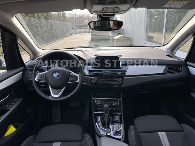 BMW  xe iPerformance Active Tourer Advantage